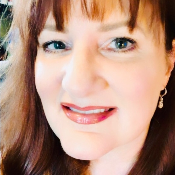 Meet your Posher, Teresa grace - Picture 2 of 8